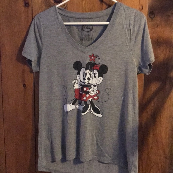 Disney Tops - DISNEY Mickey and Minnie in love T-shirt 😍